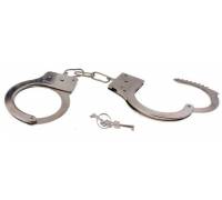 Серебристые металлические наручники с ключиками
