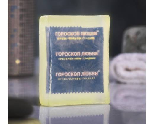 Светящееся мыло "Экстренная помощь" с презервативом - 105 гр.