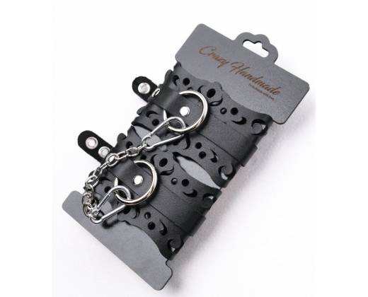 Ажурные наручники из черной кожи