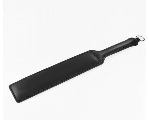 Черная гладкая шлепалка "Макси" - 50 см.